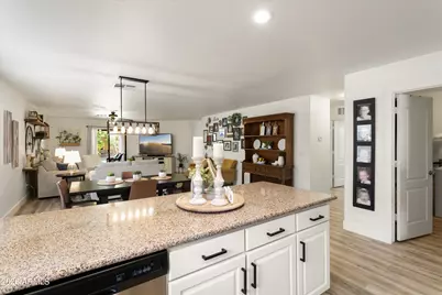 7544 W Spur Drive, Peoria, AZ 85383 - Photo 13