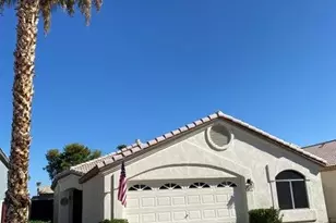8972 W Lisbon Ln, Peoria, AZ 85381 - Photo 5