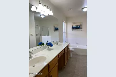 8972 W Lisbon Lane, Peoria, AZ 85381 - Photo 23