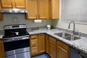 8972 W Lisbon Ln, Peoria, AZ 85381 - Photo 15