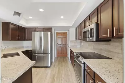 7755 E Thomas Road #11, Scottsdale, AZ 85251 - Photo 3