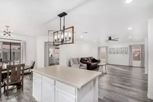11843 W Cambridge Ave, Avondale, AZ 85392 - Photo 5