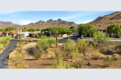 2260 E Mountain View Road #N/A, Phoenix, AZ 85028 - Photo 5