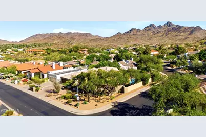 2260 E Mountain View Road #N/A, Phoenix, AZ 85028 - Photo 9