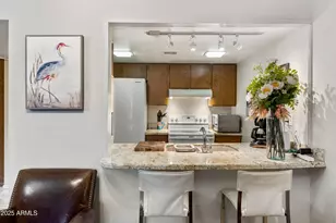 3033 E Devonshire Ave, Phoenix, AZ 85016 - Photo 1