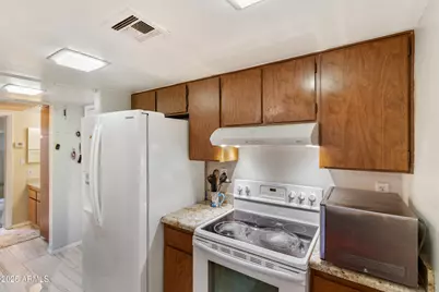 3033 E Devonshire Avenue #3003, Phoenix, AZ 85016 - Photo 11