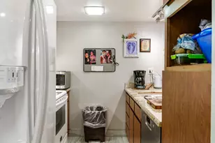 3033 E Devonshire Ave, Phoenix, AZ 85016 - Photo 7