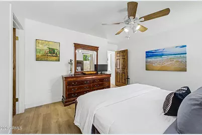 1146 W Mackenzie Drive, Phoenix, AZ 85013 - Photo 33
