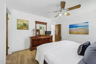 1146 W MacKenzie Dr, Phoenix, AZ 85013 - Photo 33