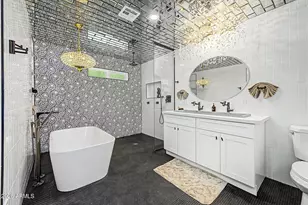 1146 W MacKenzie Dr, Phoenix, AZ 85013 - Photo 35