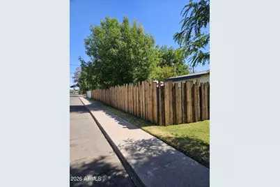 1146 W Mackenzie Drive, Phoenix, AZ 85013 - Photo 43