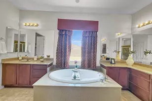 5634 N 82nd Ave, Glendale, AZ 85303 - Photo 11