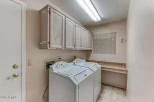 8468 W Rockwood Dr, Peoria, AZ 85382 - Photo 23