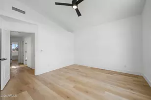 1944 E Fellars Dr, Phoenix, AZ 85022 - Photo 29