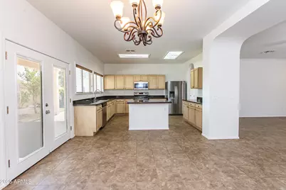 8061 E Obispo Avenue, Mesa, AZ 85212 - Photo 11