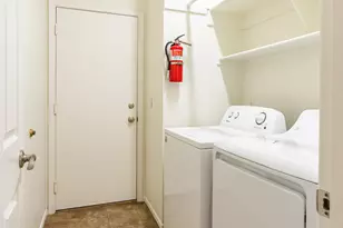 8061 E Obispo Ave, Mesa, AZ 85212 - Photo 17