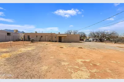 203 N Canyon Drive, Sierra Vista, AZ 85635 - Photo 25