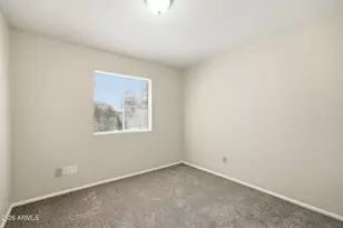 11446 N 39th Dr, Phoenix, AZ 85029 - Photo 17