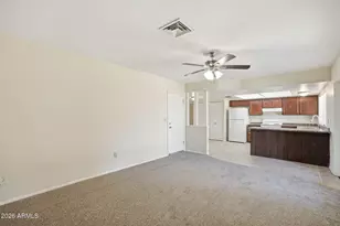 11446 N 39th Dr, Phoenix, AZ 85029 - Photo 5