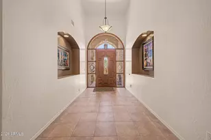1934 E Everett Dr, Phoenix, AZ 85022 - Photo 5
