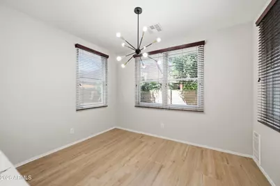 2250 E Wayland Drive, Phoenix, AZ 85040 - Photo 13