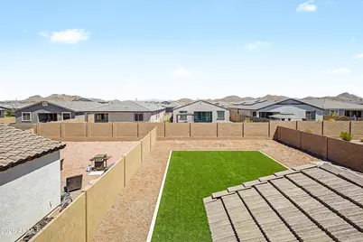 7598 W Smoketree Drive, Peoria, AZ 85383 - Photo 17