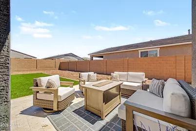 7598 W Smoketree Drive, Peoria, AZ 85383 - Photo 5