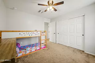 17207 W Pinnacle Vis Dr, Surprise, AZ 85387 - Photo 15