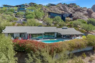 5526 N Camelback Canyon Dr, Phoenix, AZ 85018 - Photo 1