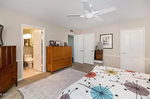 5526 N Camelback Canyon Dr, Phoenix, AZ 85018 - Photo 13