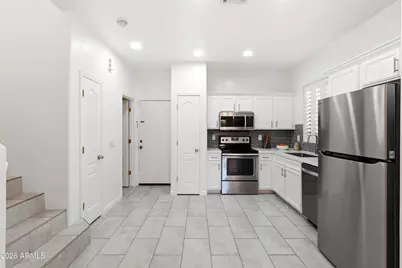 7527 S 13th Place, Phoenix, AZ 85042 - Photo 9