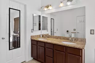 10252 W Colter St, Glendale, AZ 85307 - Photo 11