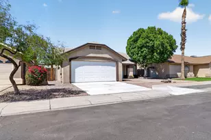 10252 W Colter St, Glendale, AZ 85307 - Photo 3