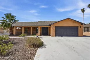 5654 W Mountain View Rd, Glendale, AZ 85302 - Photo 1