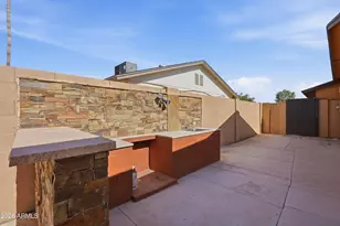 5654 W Mountain View Rd, Glendale, AZ 85302 - Photo 29