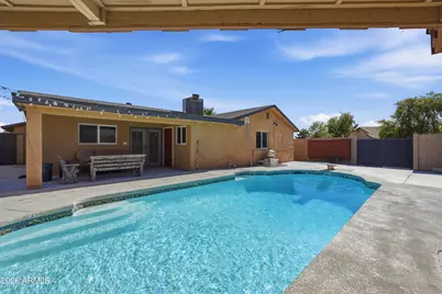 5654 W Mountain View Road, Glendale, AZ 85302 - Photo 33