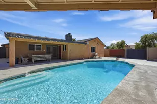 5654 W Mountain View Rd, Glendale, AZ 85302 - Photo 33