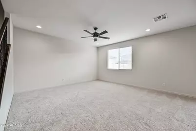 8961 W San Juan Avenue, Glendale, AZ 85305 - Photo 7