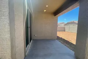 8746 W San Juan Ave, Glendale, AZ 85305 - Photo 25