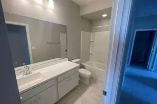 8746 W San Juan Ave, Glendale, AZ 85305 - Photo 17