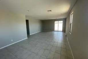8746 W San Juan Ave, Glendale, AZ 85305 - Photo 3