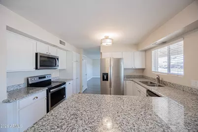 5849 S College Avenue, Tempe, AZ 85283 - Photo 11