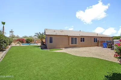 102 W Morrow Drive, Phoenix, AZ 85027 - Photo 25