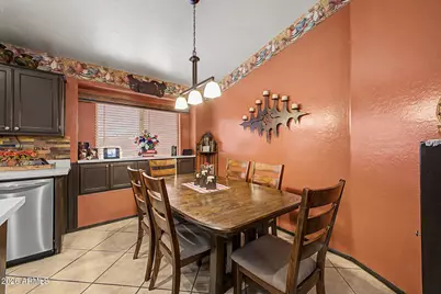 102 W Morrow Drive, Phoenix, AZ 85027 - Photo 5