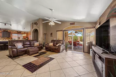 102 W Morrow Drive, Phoenix, AZ 85027 - Photo 3