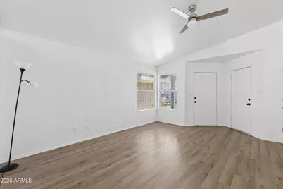 8409 W Sells Drive, Phoenix, AZ 85037 - Photo 13