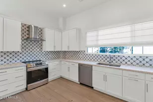 4438 N 27th St, Phoenix, AZ 85016 - Photo 9