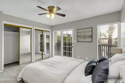 1828 W Tuckey Lane #13, Phoenix, AZ 85015 - Photo 15