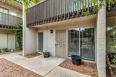1828 W Tuckey Lane #13, Phoenix, AZ 85015 - Photo 1