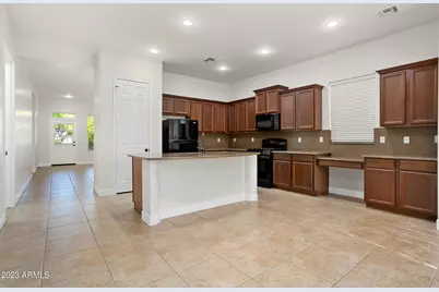 4398 N Jackson Court, Buckeye, AZ 85396 - Photo 11